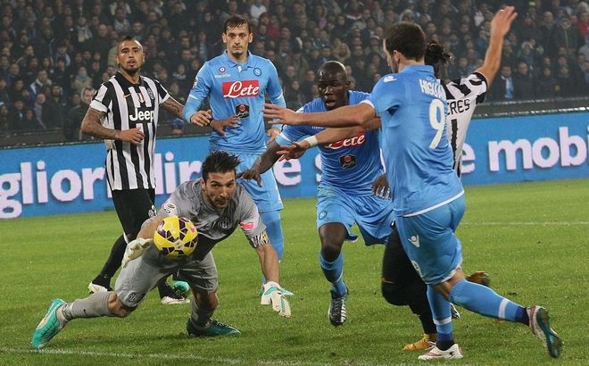 皇家社会内部会议纪要流出:窗口期强势反弹,意大利杯使命明确,资深球员宣示担当(英国足总杯晋级规则) 皇家社会内部会议纪要流出:窗口期强势反弹,意大利杯使命明确,资深球员宣示担当(英国足总杯晋级规则)